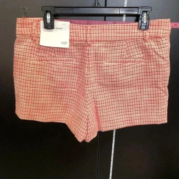 LOFT The Riveria Short,Plaid Tweed,slash front pockets,belt loop, zip fly - Picture 2 of 6